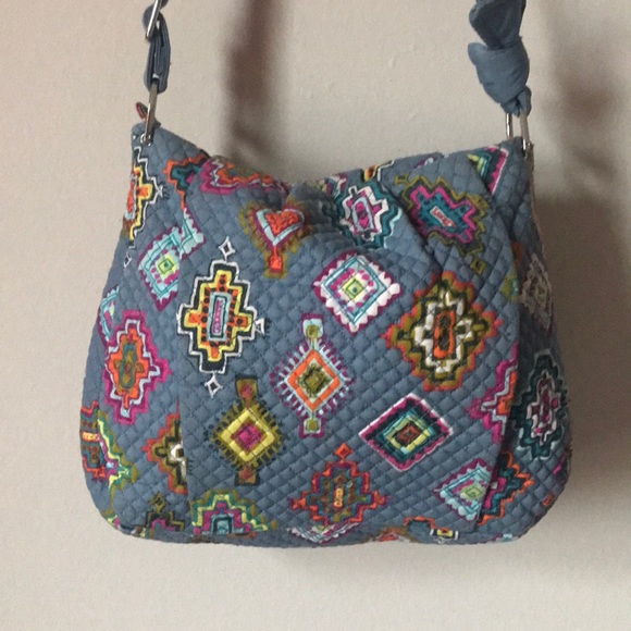 VERA BRADLEY Hadley Retired Painted Medallions - Picture 5 of 6